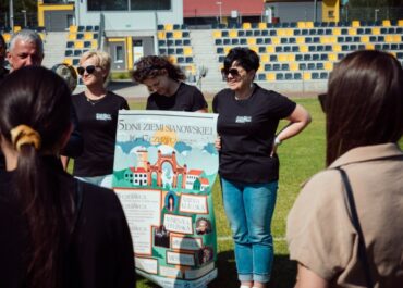 konferencja prasowa 35 dni sianowa 11