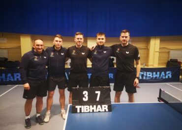 Po wygranym meczu z KS Dekorglass Działdowo II w Działdowie