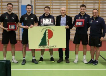 Tenisiści stołowi KS Darz Bór Karnieszewice zakończyli piąty sezon w I lidze! 4
