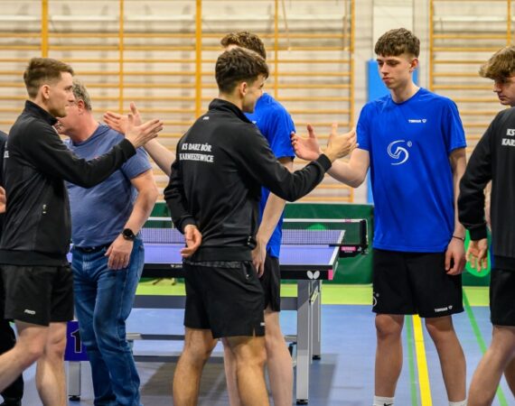 Zrewanżowali się Dekorglassowi Działdowo II i przegrali z Pogonią Mogilno! 25