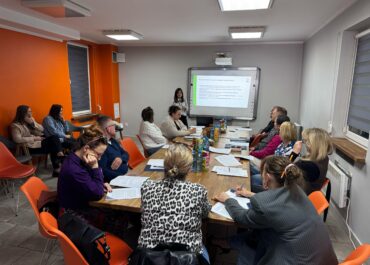 Messenger creation 802A1CCB DBC8 4C15 9A61 A01E4EDB395F