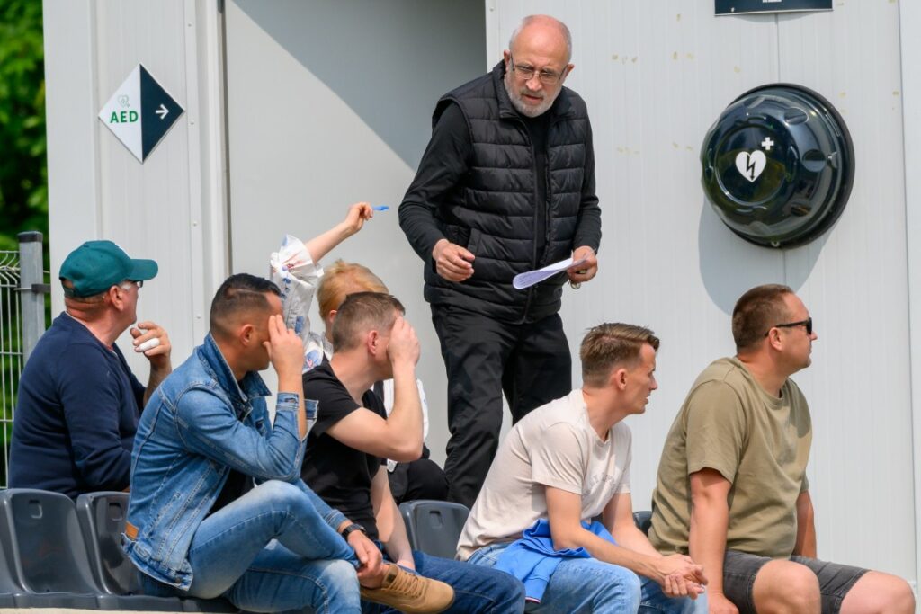 Victorii Sianów z meczu ze Spartą Gryfice w Sianowie 16