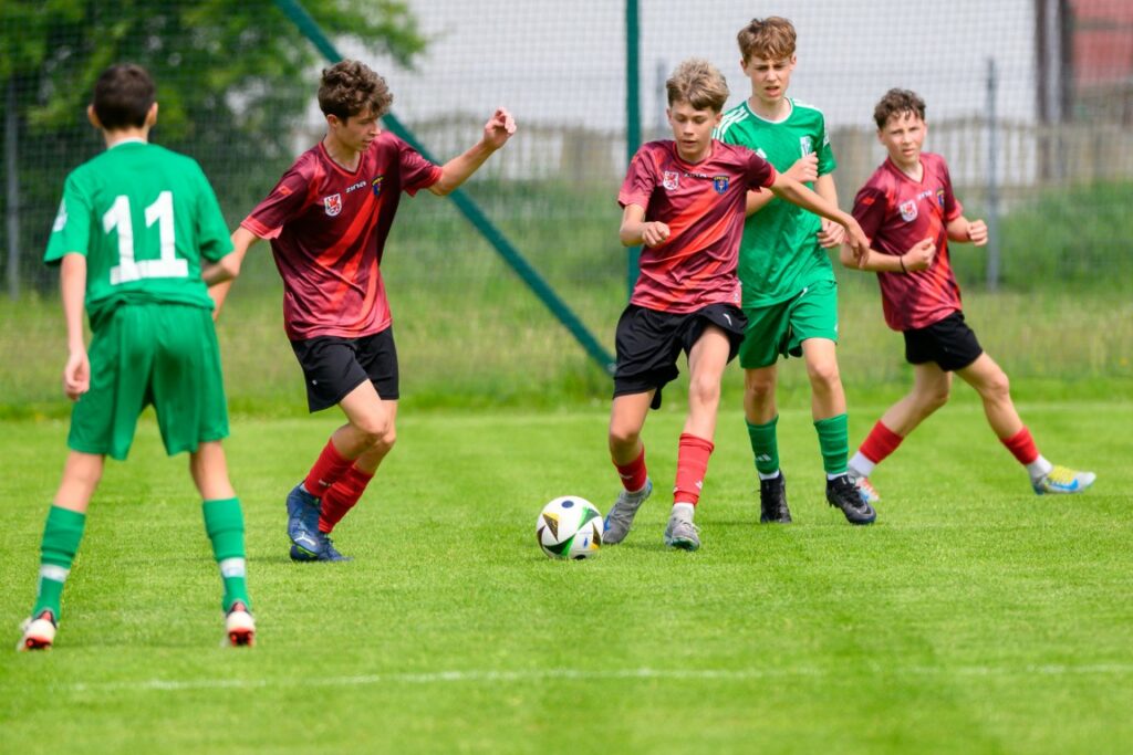 Victorii Sianów z meczu ze Spartą Gryfice w Sianowie 6