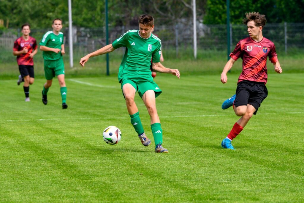 Victorii Sianów z meczu ze Spartą Gryfice w Sianowie 9