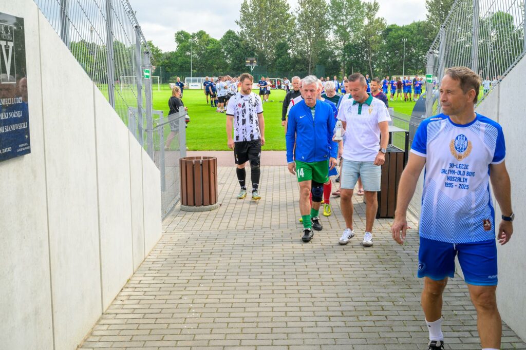Memoriał im Ludzi Piłki Nożnej Ziemi Sianowskiej (78)