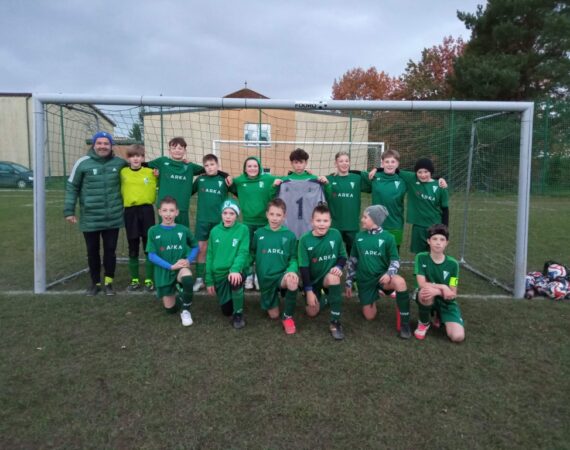 Młodzicy Victorii przed meczem z Arkadią w Malechowie