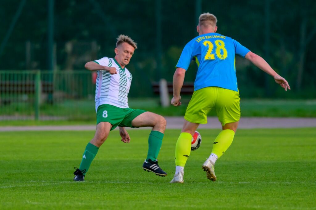 Stowarzyszenia Victoria Sianów ze Zrywem Kretomino 11