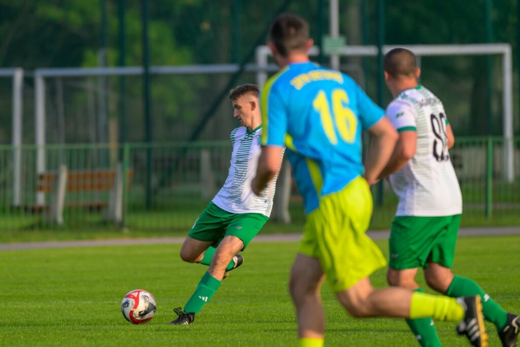 Stowarzyszenia Victoria Sianów ze Zrywem Kretomino 17