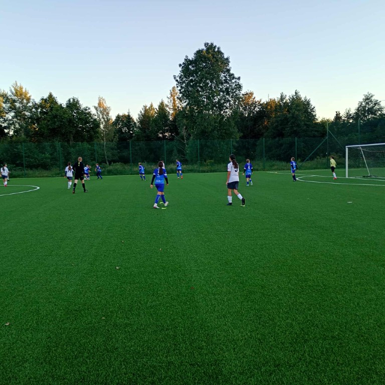 UKS Victoria SP 2 Sianów z Bałtykiem II Koszalin 3