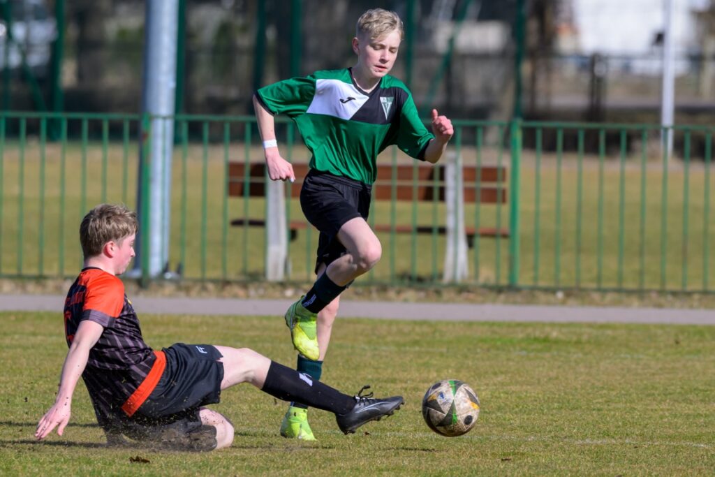 Trampkarze Victorii siznaów ze Strongiem Zielenica 6