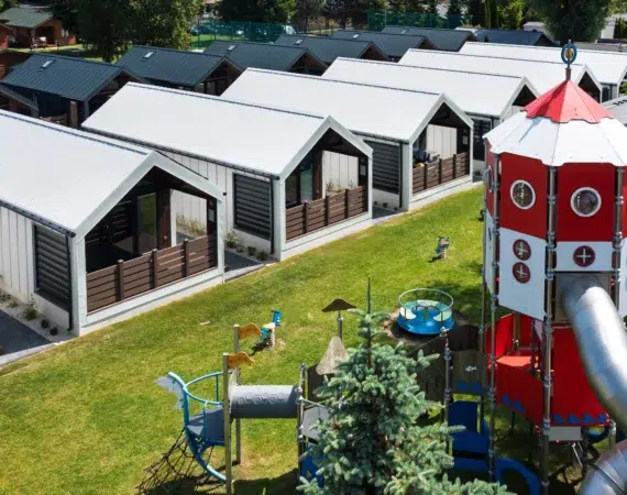 Domki Holiday Golden Resort & Spa