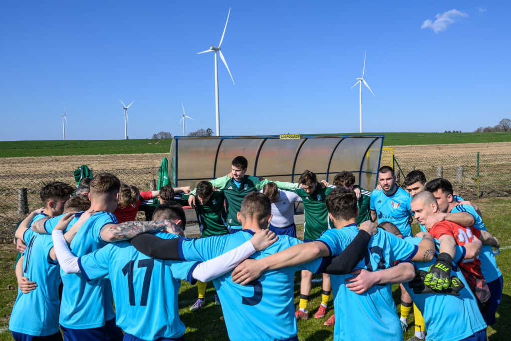 KS SKIBNO ze Strongiem Zielenica 1