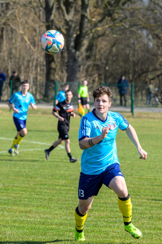 KS SKIBNO ze Strongiem Zielenica 12