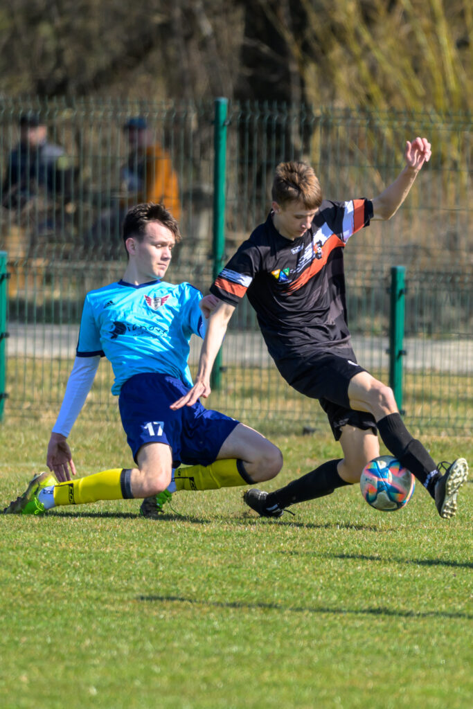 KS SKIBNO ze Strongiem Zielenica 6