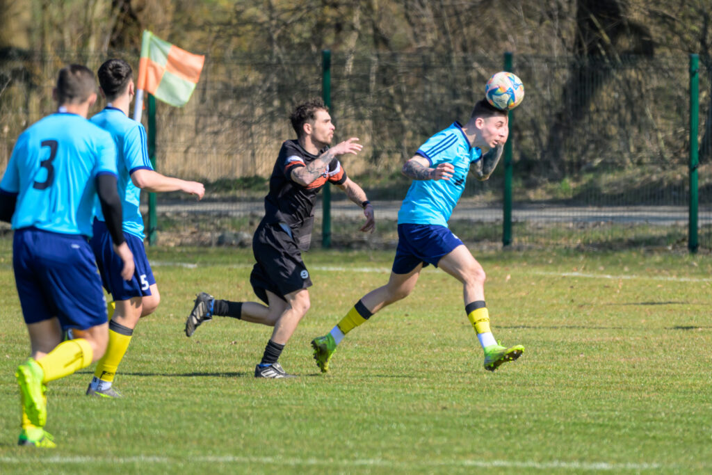 KS SKIBNO ze Strongiem Zielenica 9