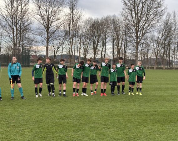 Przed meczem trampkarzy Victorii z Żakami Sławno w Sianowie