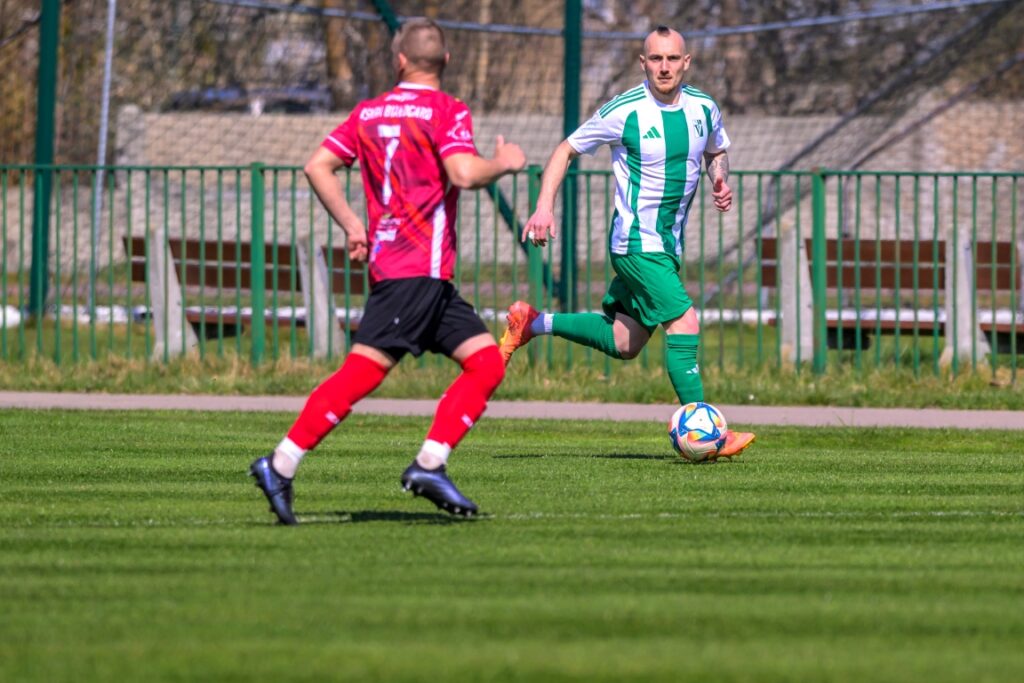 mecz seniorów Victorii z Iskrą Białogard 15