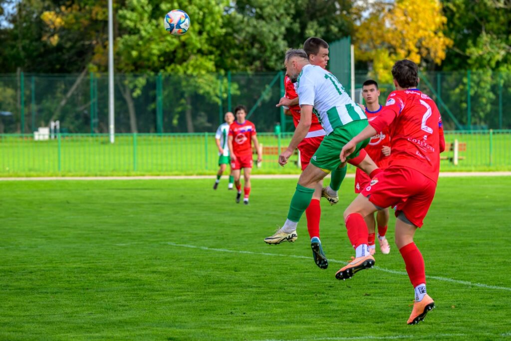 Victoria Sianów Gwardia II Koszalin w Sianowie 1