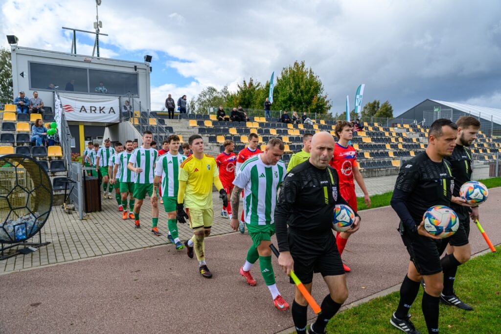Victoria Sianów Gwardia II Koszalin w Sianowie 17