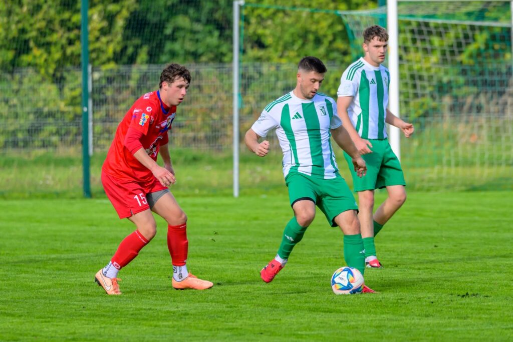 Victoria Sianów Gwardia II Koszalin w Sianowie 5
