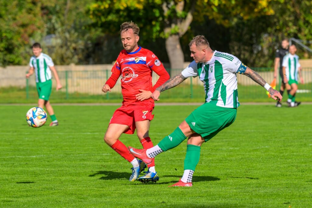 Victoria Sianów Gwardia II Koszalin w Sianowie 6