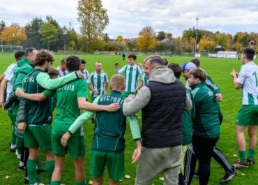 Victoria Sianów z Zawiszą Grzmiąca w Sianowie 5