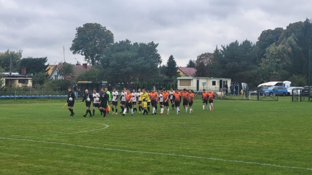 Victorii Sianów z juniorami Mierzynianki Mierzyn w Sianowie 2