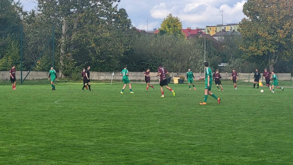 Victorii Sianów z juniorami Mierzynianki Mierzyn w Sianowie 7