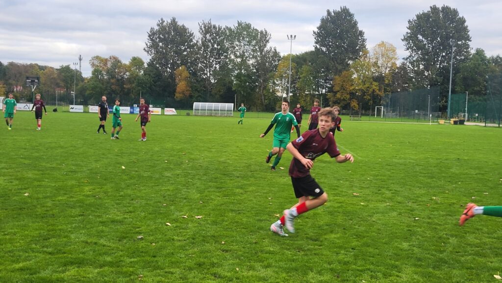 Victorii Sianów z juniorami Mierzynianki Mierzyn w Sianowie 9