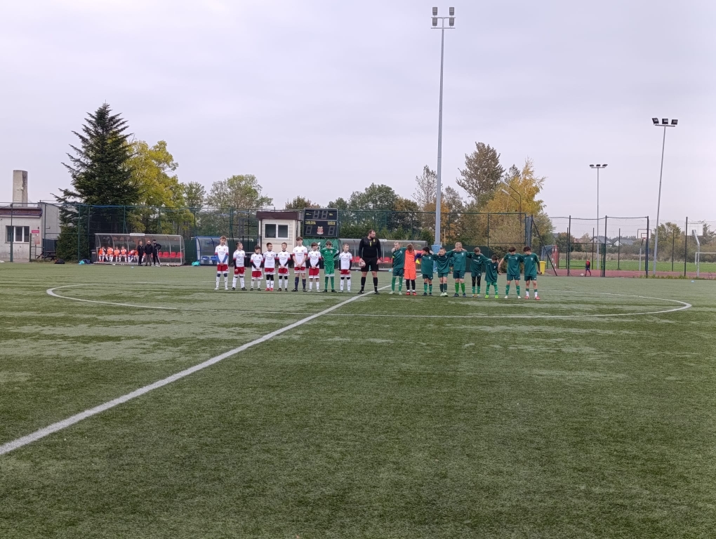 Victorii Sianów z młodzikami AP Junior Darłowo 4