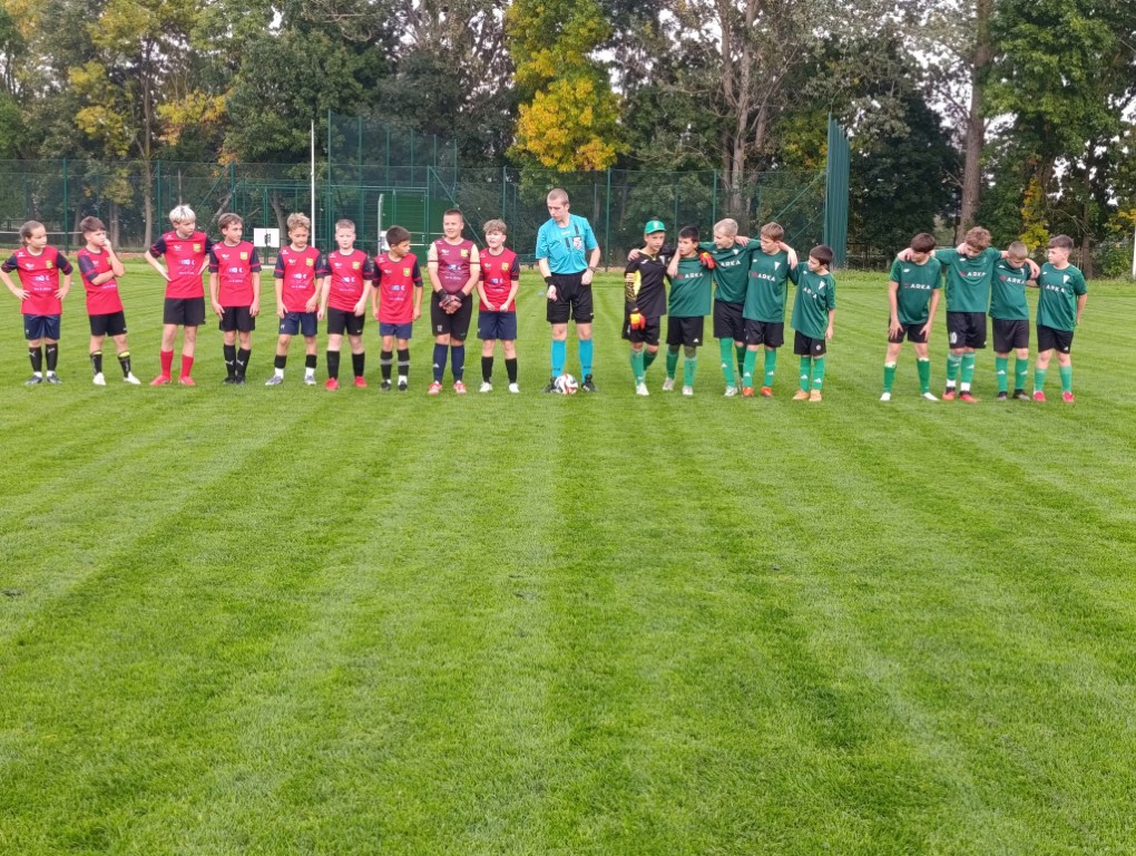 Z meczu młodzików Victorii z Arkadią (2)