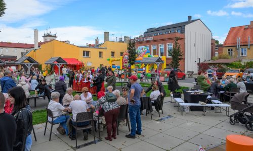 DZIEŃ ZIEMNIAKA NA OSIEDLU NR 1 78